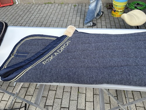 Eskadron abschwitzdecke - eskadron,